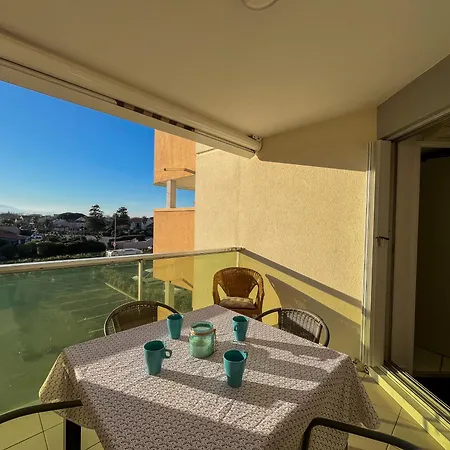 Climatise En Bord De Avec Piscine Et Parking A Saint-cyprien - Fr-1-753-29 Apartment *